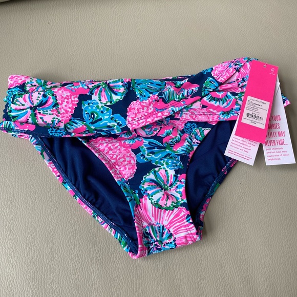 Lilly Pulitzer bikini bottom - Picture 6 of 6